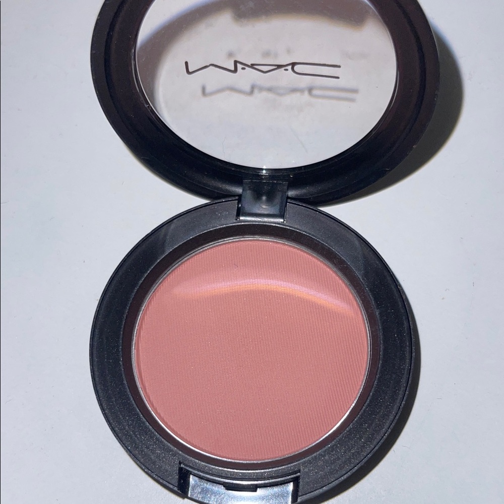 MAC Cosmetics Blush in Mocha